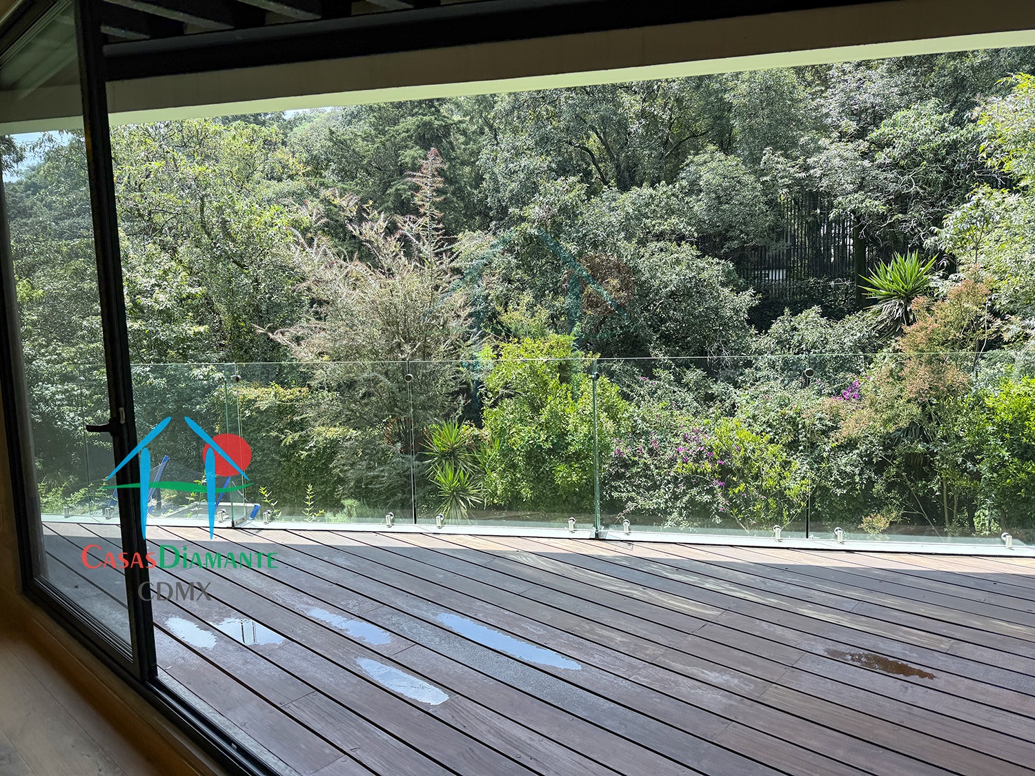 Las Aguilas Ursus AJA - Terraza 1 Las Aguilas Ursus AJA - Terraza 1